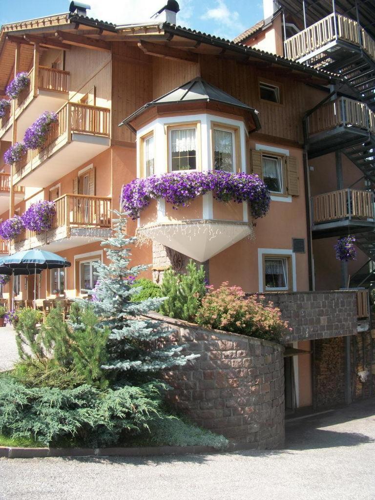 Hotel Vallechiara Moena Eksteriør billede