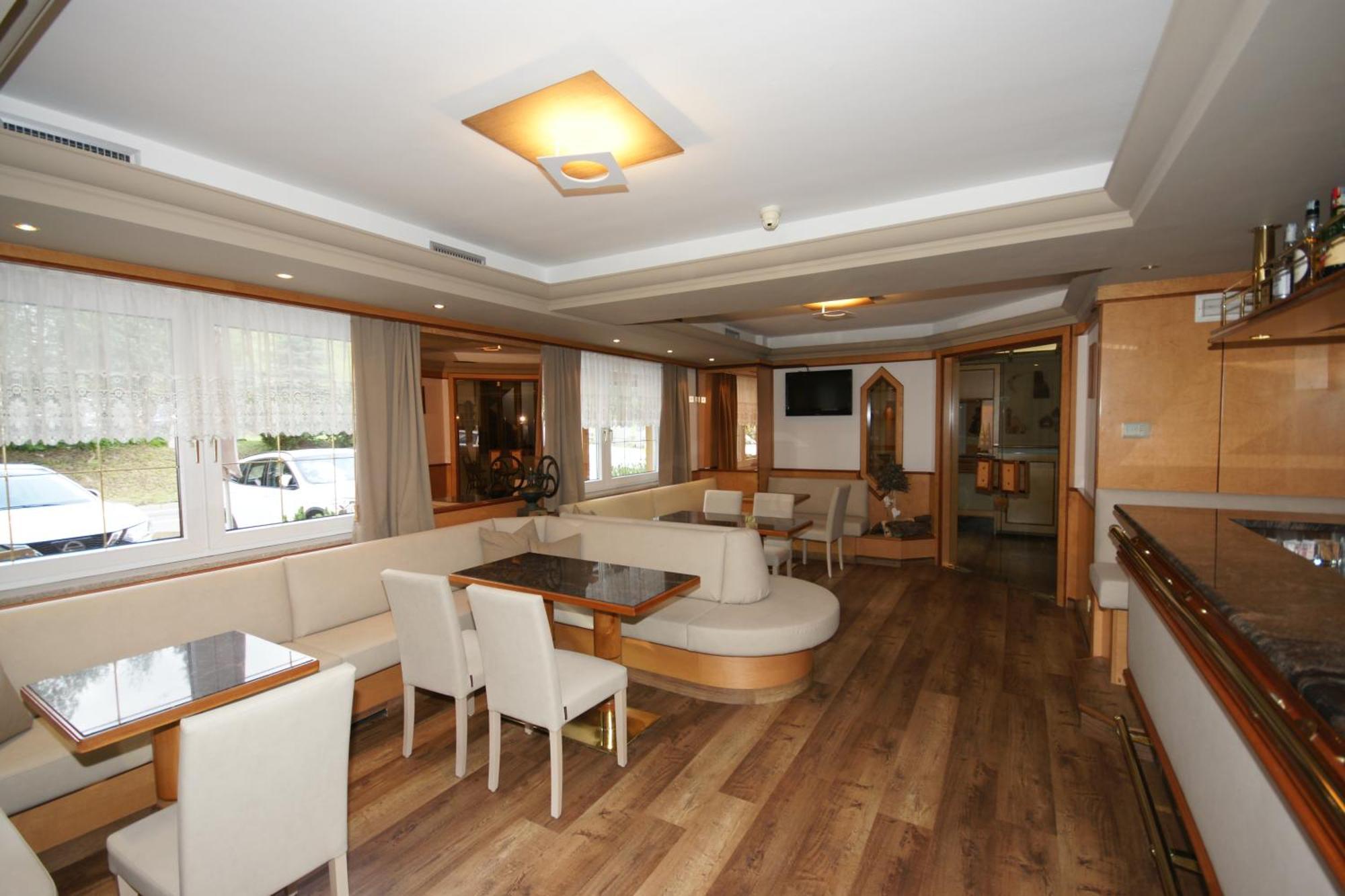 Hotel Vallechiara Moena Eksteriør billede