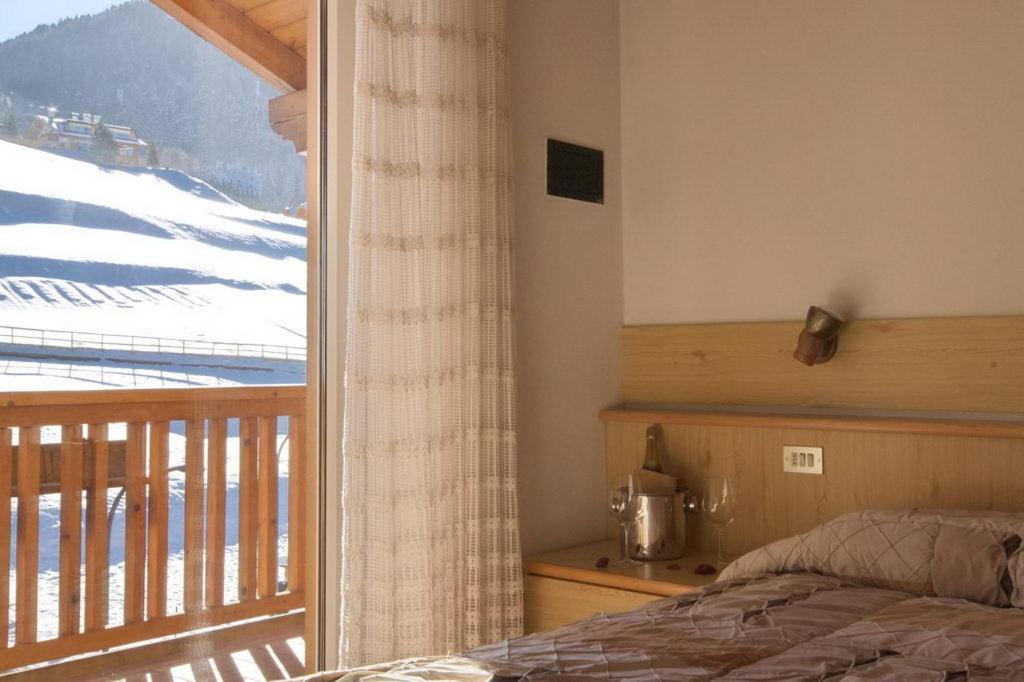 Hotel Vallechiara Moena Værelse billede